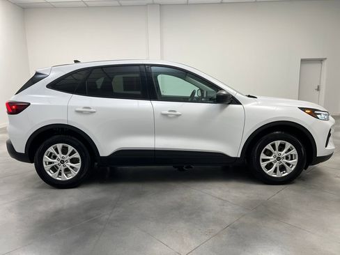 Used 2025 Ford Escape Active FWD image 8