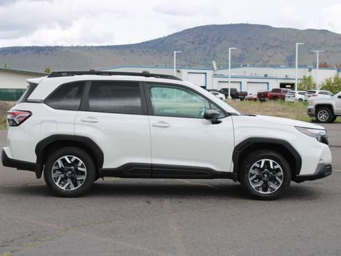 New 2026 Subaru Forester Premium AWD/4WD image 7