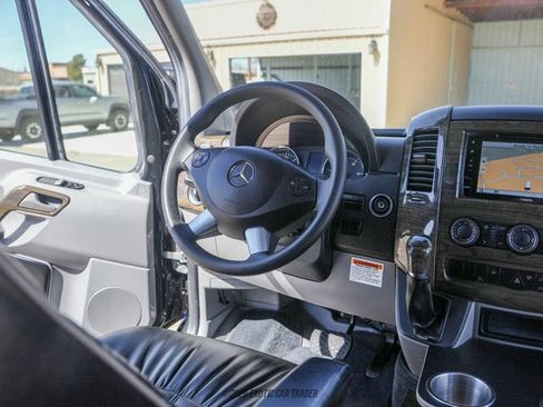Used 2017 Mercedes-Benz Sprinter 3500 image 25