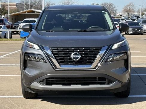 Used 2023 Nissan Rogue S image 6