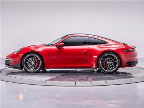 Used 2024 Porsche 911 Carrera S w/ Sport Package image 2