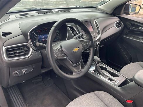 Used 2024 Chevrolet Equinox LT FWD image 15