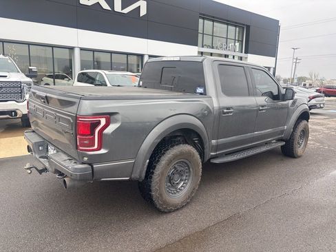 Used 2018 Ford F150 Raptor w/ Equipment Group 802A Luxury image 5