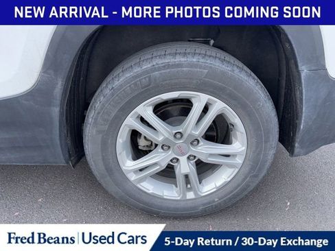 Used 2021 GMC Terrain SLE w/ Driver Convenience Package FWD image 7