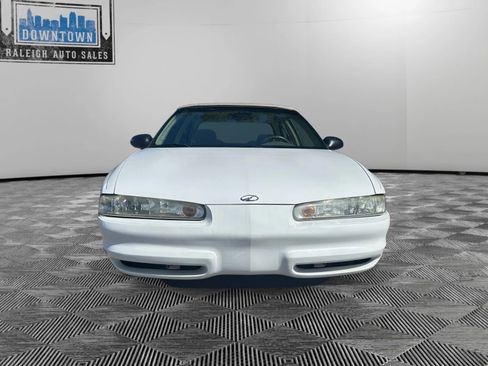Used 1999 Oldsmobile Intrigue GX image 3