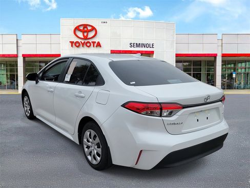 New 2026 Toyota Corolla LE image 4
