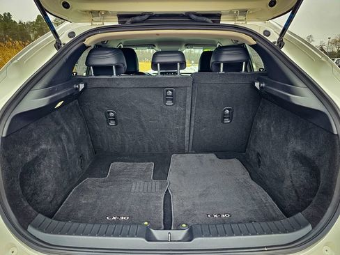 Used 2023 MAZDA CX-30 AWD 2.5 S w/ Select Package image 31