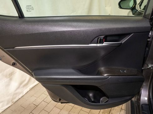 Used 2024 Toyota Camry SE w/ Cold Weather Package image 8