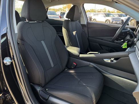 New 2026 Hyundai Elantra SE image 24