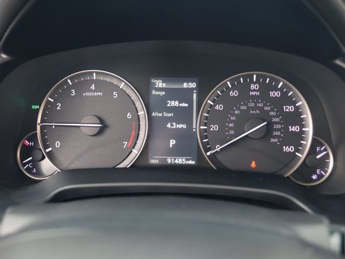 Used 2020 Lexus RX 350 FWD w/ Accessory Package image 18