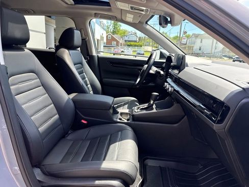 Used 2025 Honda CR-V EX-L image 31