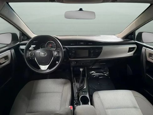 Used 2016 Toyota Corolla LE FWD image 9