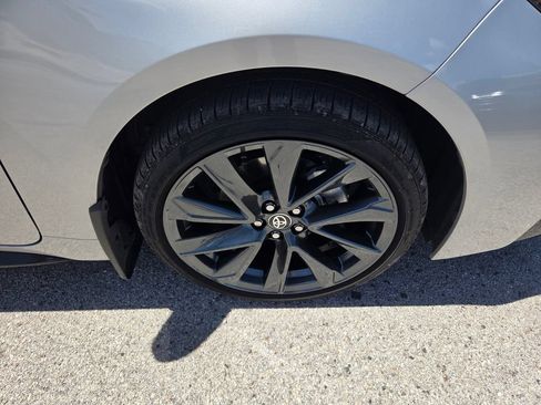 Used 2025 Toyota Corolla SE FWD image 18