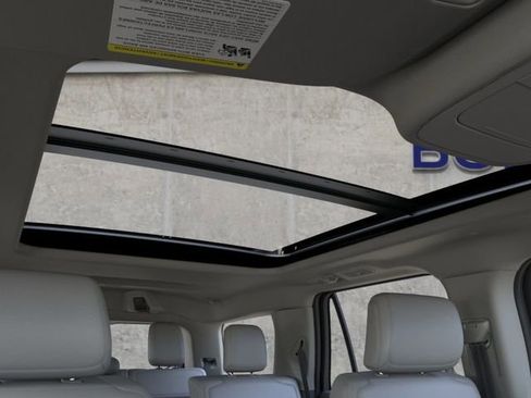 New 2026 Ford Expedition Active image 22