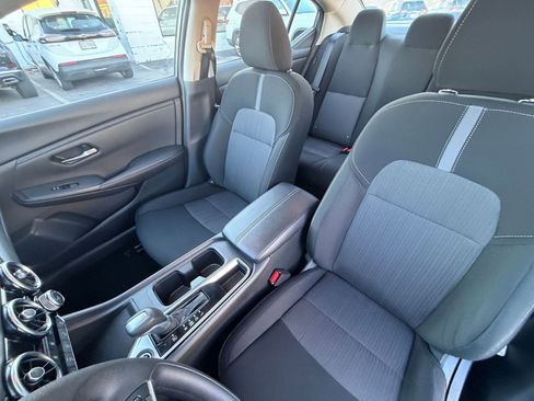 Used 2025 Nissan Sentra SV image 34