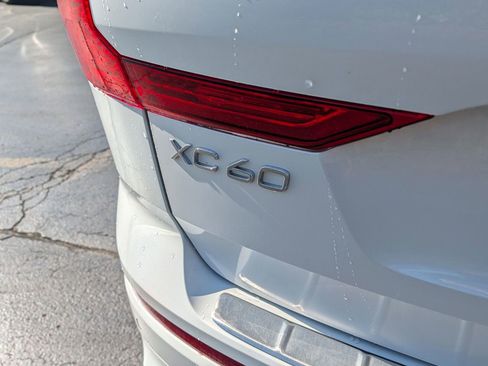 Used 2024 Volvo XC60 T8 Ultimate w/ Protection Package Premier AWD/4WD image 14