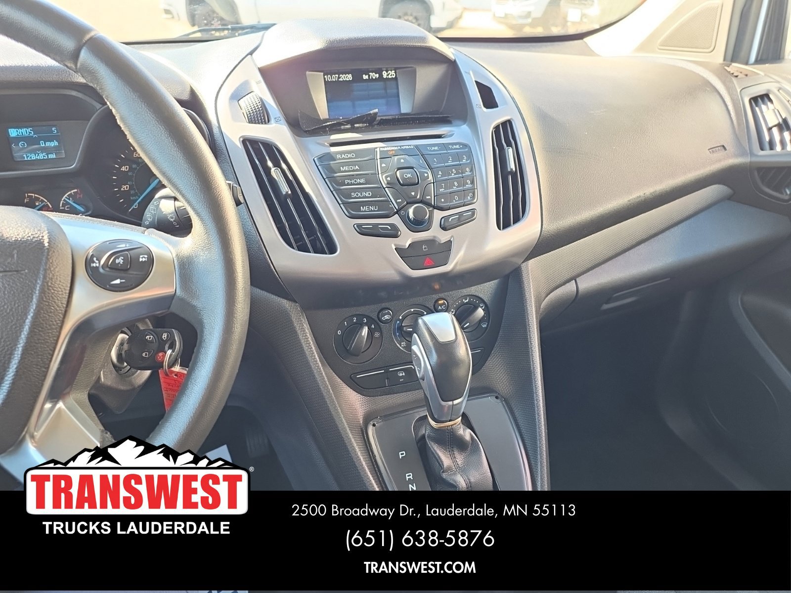 Used 2016 Ford Transit Connect XLT FWD image 17