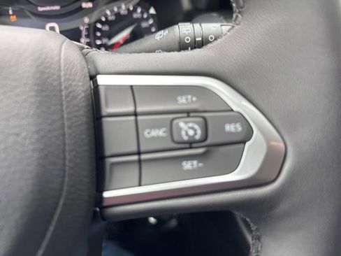 New 2026 Jeep Compass Latitude image 16