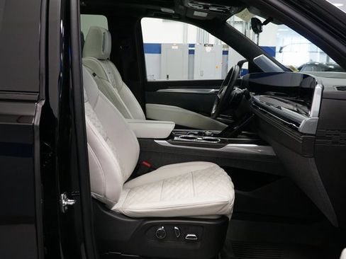 Used 2025 Cadillac Escalade V w/ LPO, Floor Liner Package image 14