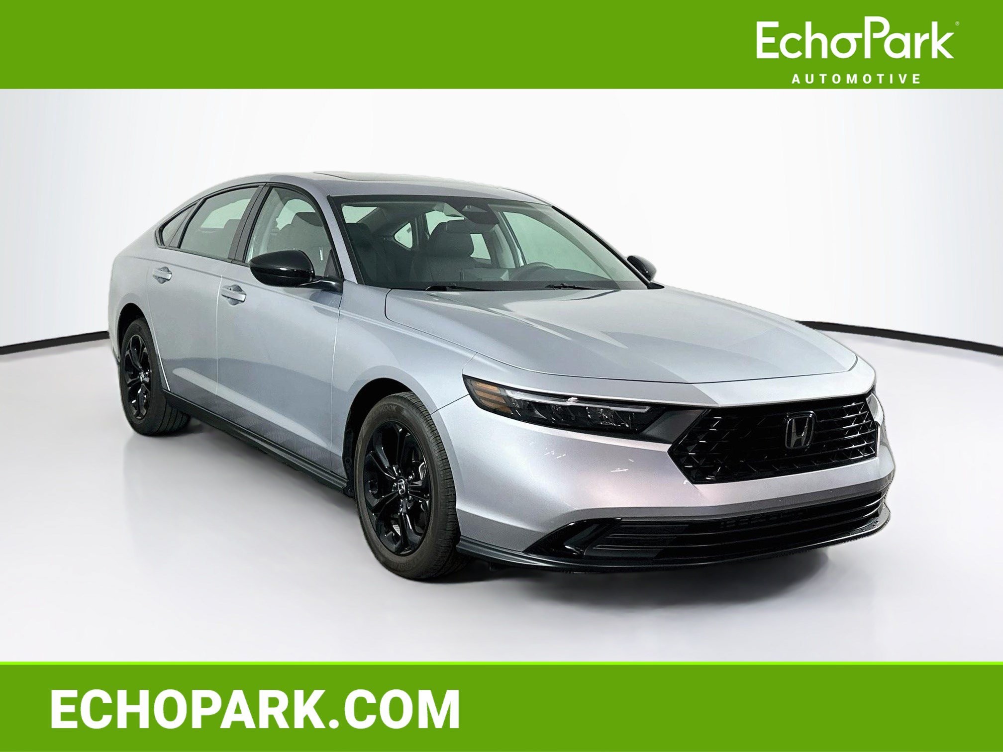 Used 2025 Honda Accord SE image 1