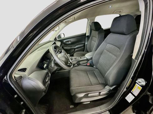 Used 2025 Honda HR-V LX image 13
