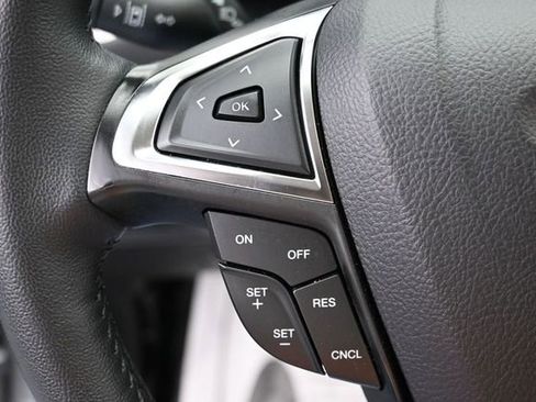 Certified 2024 Ford Edge SEL w/ Convenience Package AWD/4WD image 17