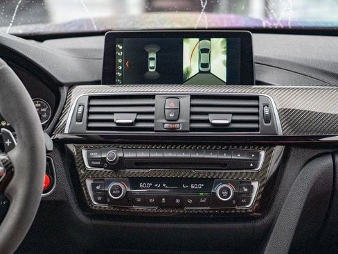 Used 2018 BMW M4 Coupe image 23