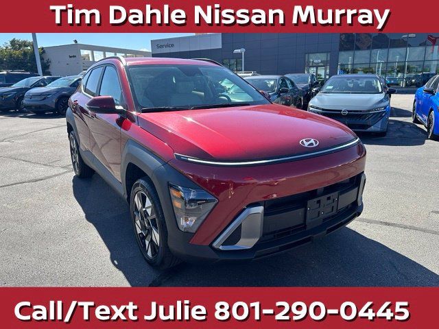 Used 2024 Hyundai Kona SEL AWD/4WD image 3