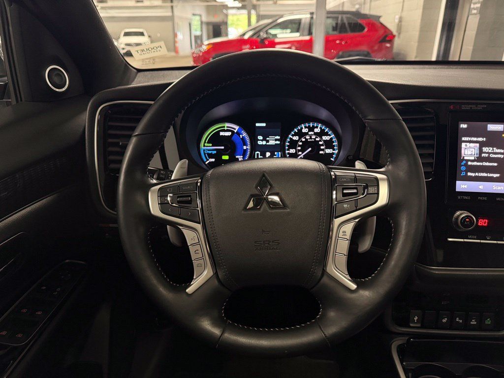 Used 2022 Mitsubishi Outlander GT AWD/4WD image 11