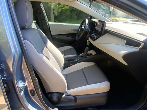 Used 2024 Toyota Corolla LE FWD image 34