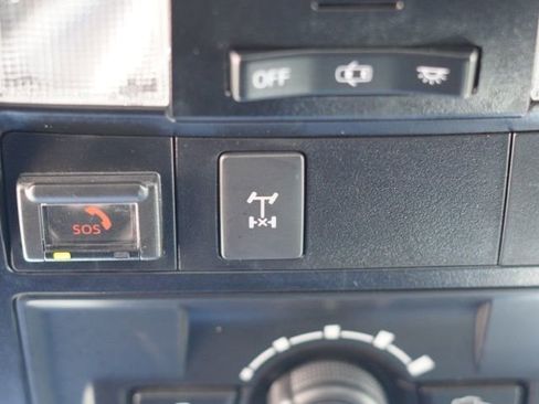 Certified 2021 Toyota Tacoma TRD Off-Road w/ Technology Package image 40