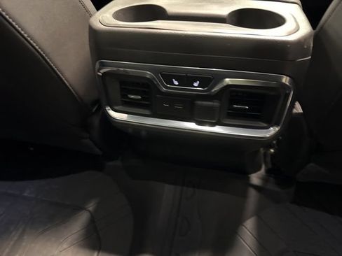 Used 2020 Chevrolet Silverado 1500 LTZ w/ LTZ Plus Package AWD/4WD image 19