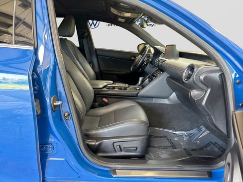Used 2023 Lexus IS 300 w/ Premium Package RWD image 27