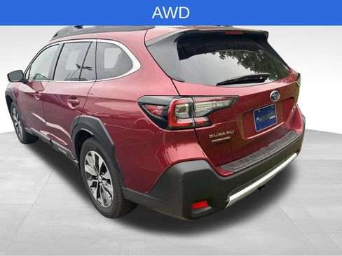 Used 2024 Subaru Outback Limited AWD/4WD image 3