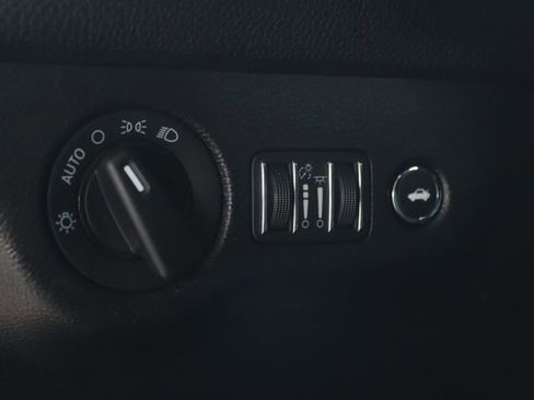 Used 2023 Dodge Challenger SXT image 24