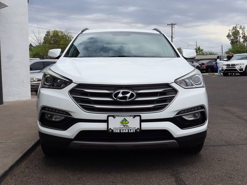 Used 2017 Hyundai Santa Fe Sport image 16