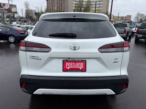 New 2026 Toyota Corolla Cross LE AWD/4WD image 7