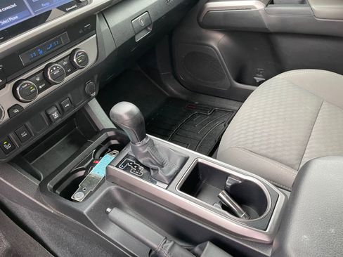 Used 2023 Toyota Tacoma SR5 w/ Technology Package image 18