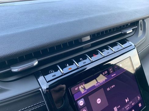 New 2026 Jeep Grand Cherokee L 4WD image 15