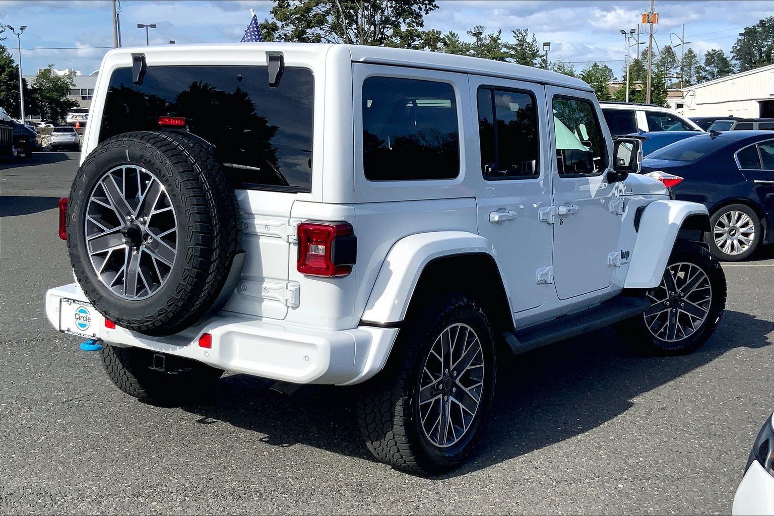 Used 2024 Jeep Wrangler High Altitude AWD/4WD image 12