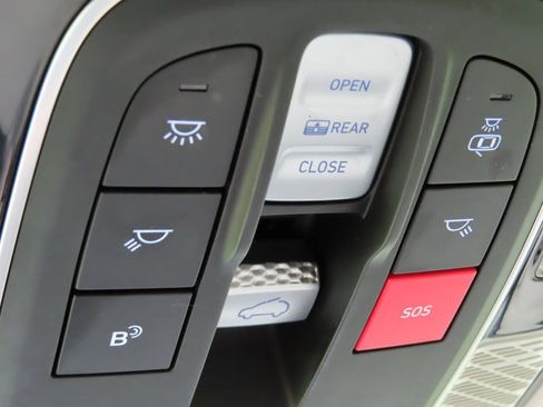Used 2024 Hyundai Palisade Calligraphy AWD/4WD image 15