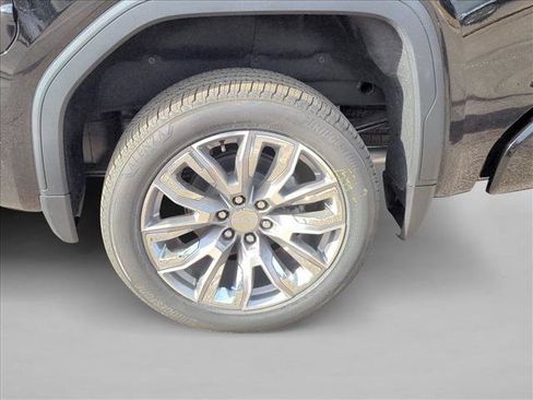 New 2026 GMC Sierra 1500 Denali AWD/4WD image 17