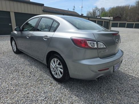 Used 2013 MAZDA MAZDA3 i Touring FWD image 3