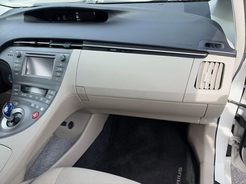 Used 2012 Toyota Prius Two image 20