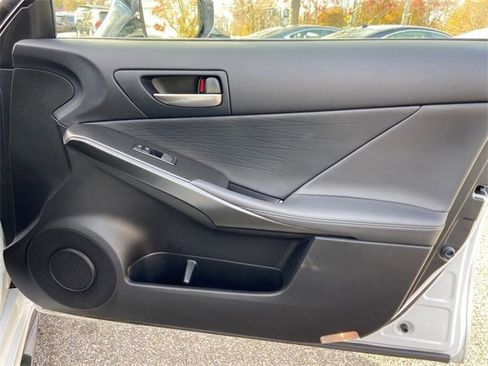 Used 2022 Lexus IS 350 F Sport image 27