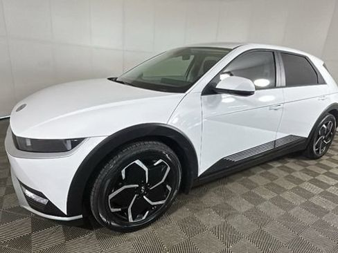 Used 2024 Hyundai Ioniq 5 SEL RWD image 6
