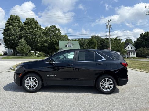 Used 2024 Chevrolet Equinox LT image 8