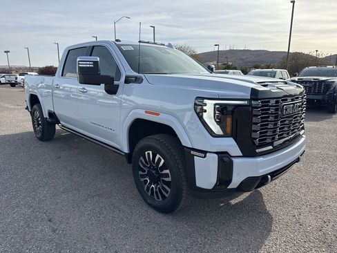 New 2026 GMC Sierra 3500 Denali Ultimate image 3