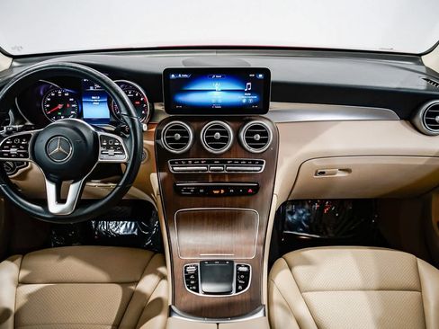 Certified 2021 Mercedes-Benz GLC 300 image 11