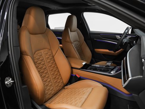 Used 2023 Audi RS 6 image 26